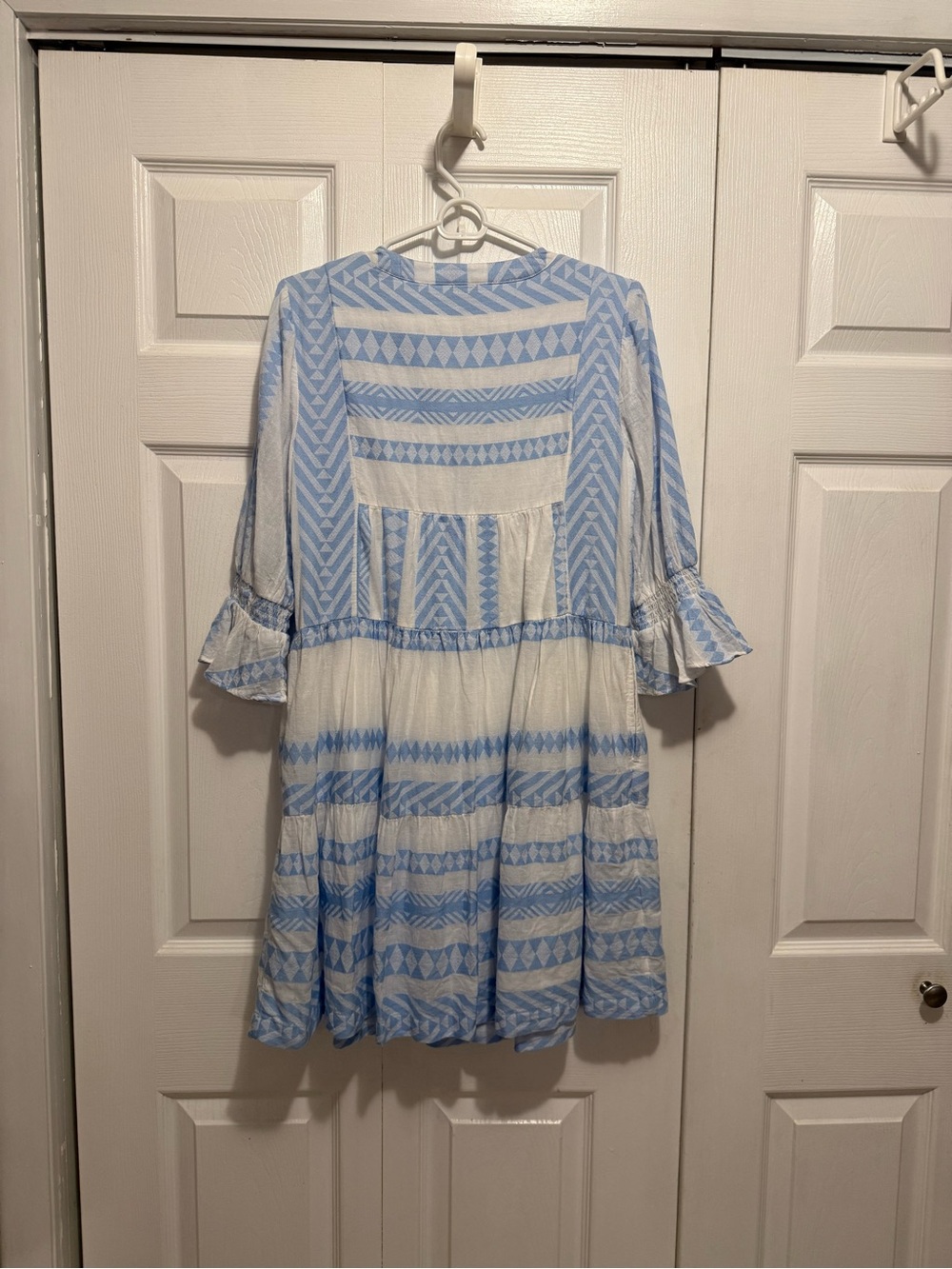 crown & ivy Light Blue and White Tiered Midi Dress - Picture 3 of 3
